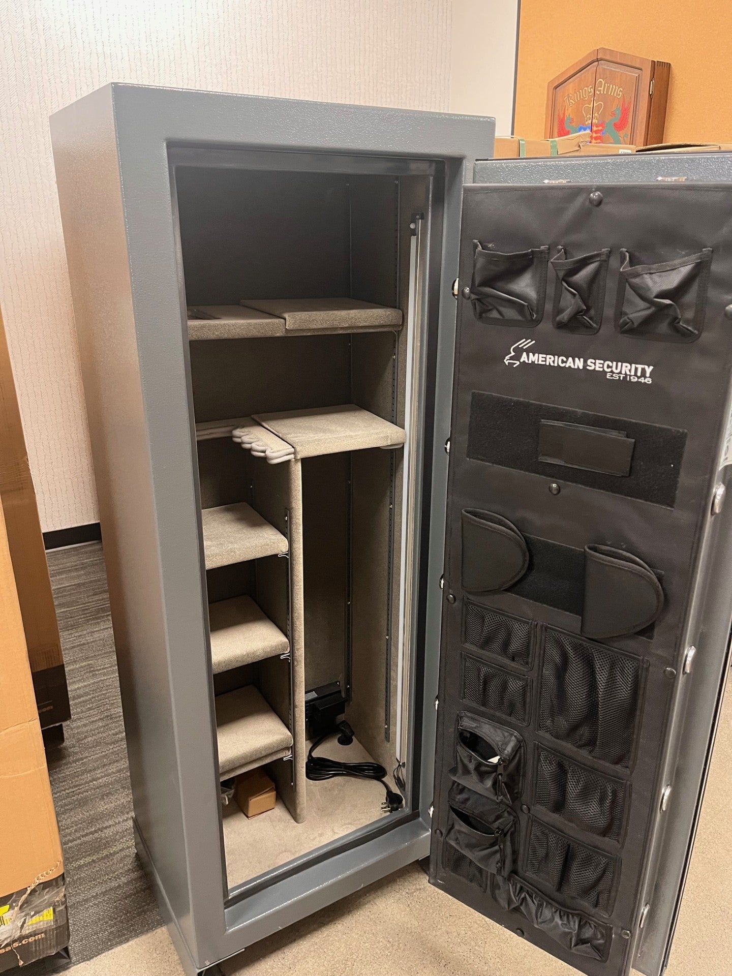 AMSEC NF5924E1 Rifle & Gun Safe with ESL20 Electronic Lock- Blemished