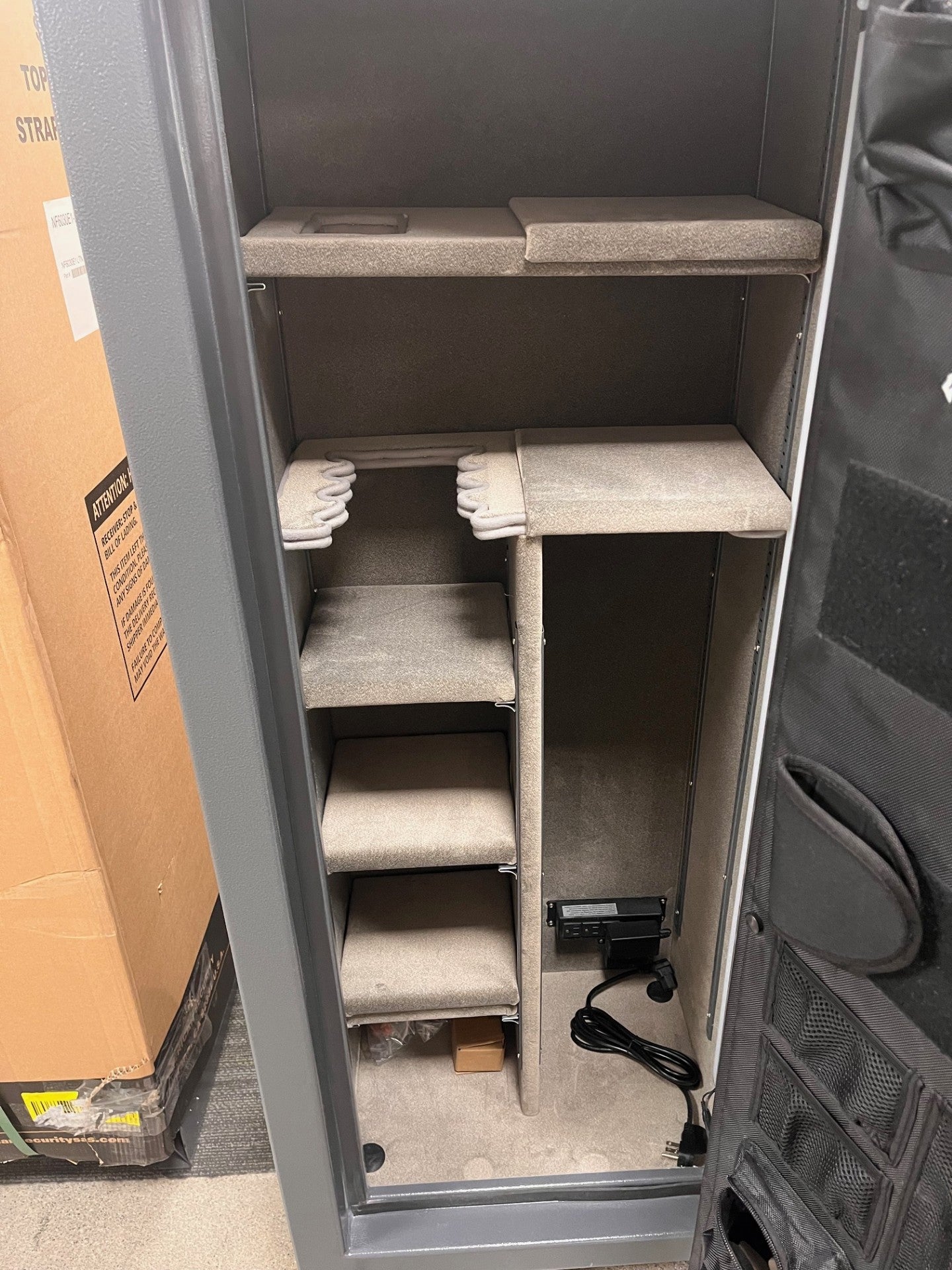 AMSEC NF5924E1 Rifle & Gun Safe with ESL20 Electronic Lock- Blemished